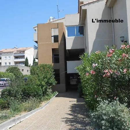 Daire Particulier Loue T3 En Rez De Jardin A 30 Metres De La Avec Un Double Box La Ciotat